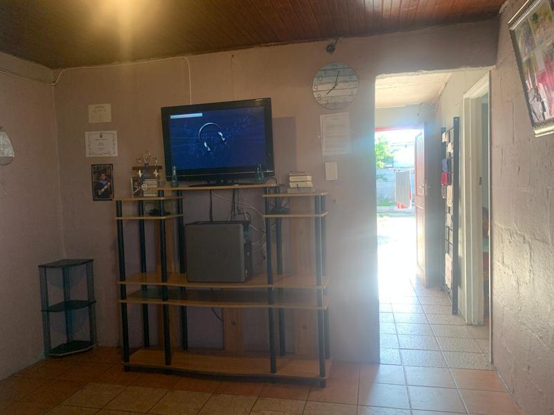 1 Bedroom Property for Sale in Kleinvlei Western Cape